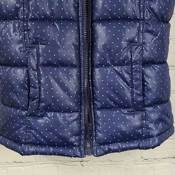 Old Navy Girls Blue Dotted Puffer Vest Fleece Lined Sleeveless Insulated Jacket - Picture 3 of 8